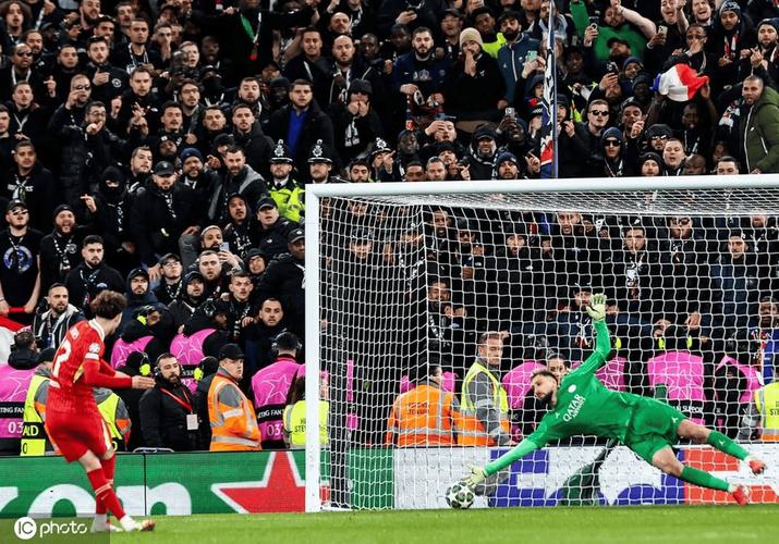 球门终告失守！巴黎迎本赛季主场第5场正式比赛，首度遭遇丢球