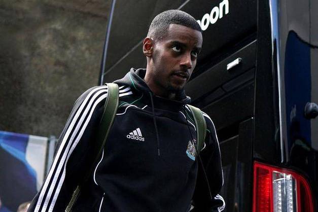 热议伊萨克身价1.4亿：5个月1球还能涨2000万？小蜘蛛才1亿😡