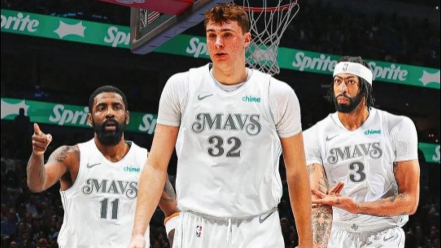 详细阅读:名记:弗拉格在大学高中都没打过控卫 独行侠将不得不依赖拉塞尔 名记:弗拉格在大学高中都没打过控卫 独行侠将不得不依赖拉塞尔