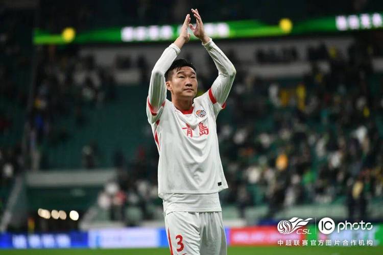 3射1传助海牛逆转国安,官方:萨里奇当选中超第28轮最佳球员