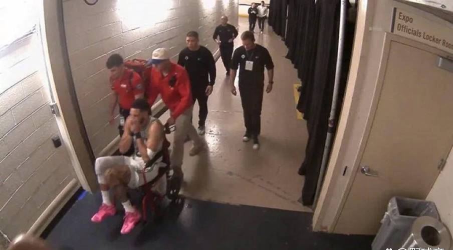 亚沙里社媒晒恢复训练照片：很高兴度过艰难时期后重返球场