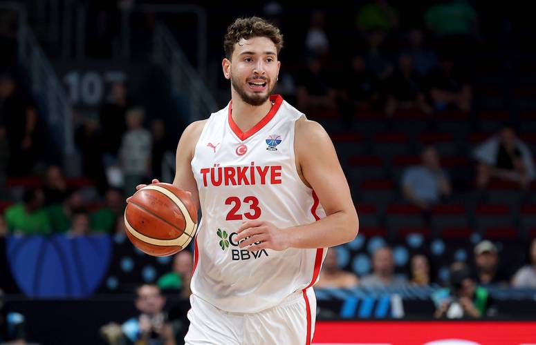 小贾巴里：我跟杜兰特&申京之间 对手总得做选择 他们会左右为难