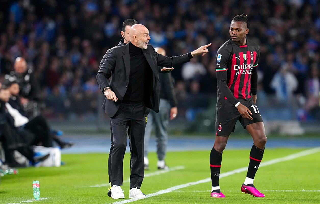 详细阅读:记者:莱奥身体已恢复并参加米兰合练 普利西奇和拉比奥特仍单练 记者:莱奥身体已恢复并参加米兰合练 普利西奇和拉比奥特仍单练