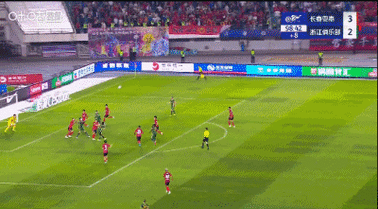 天外流星贯长虹🌠王燊超已入4球,追平个人中超单一赛季纪录