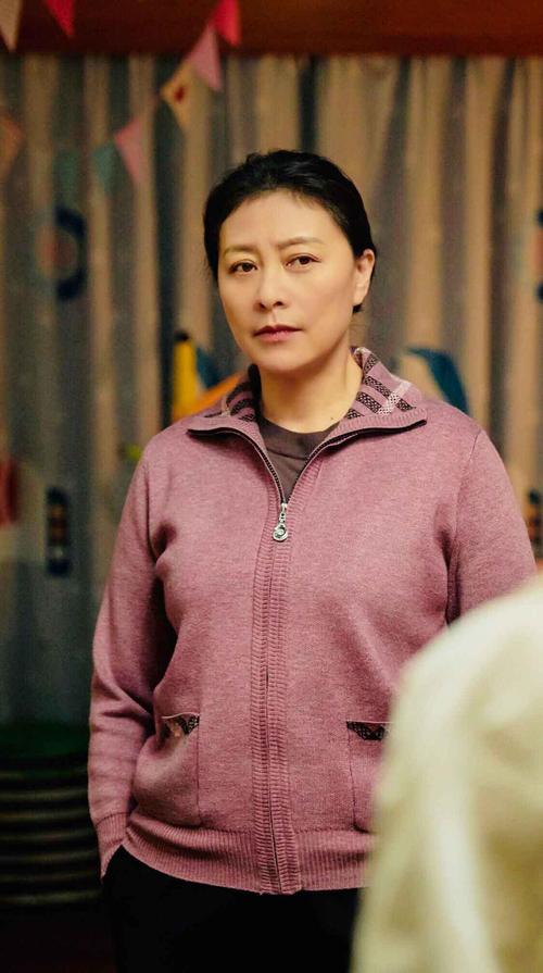 KD：我妈不催生 女主持：我想当你妈妈 我是说她那种类型的人