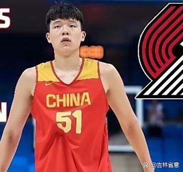 还不错！鹈鹕13号秀奎因8投3中&7罚5中砍下11分7篮板2助攻3抢断