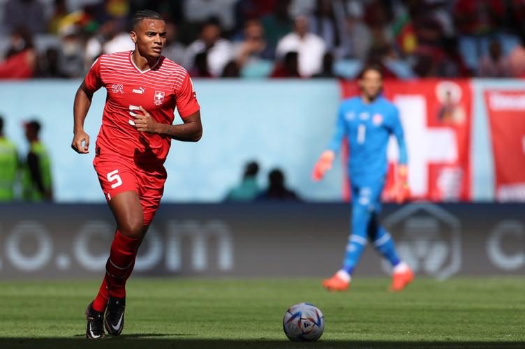 阿坎吉：我们配得上晋级世界杯 若在米兰德比打进个人首球会很棒