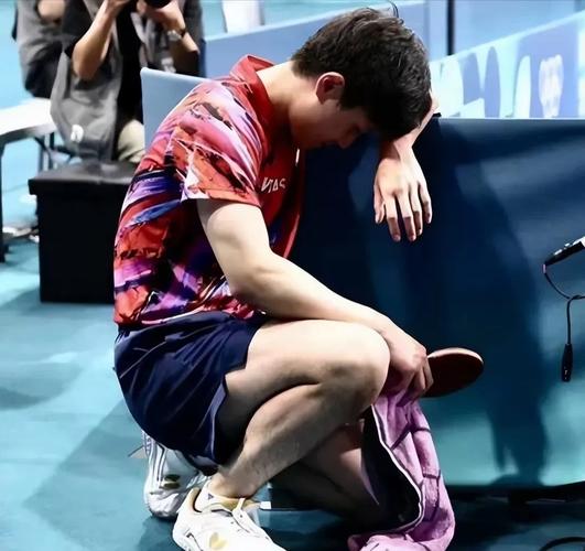 帕洛特：多年来我第一次流泪，因为没有一粒球像这次的进球有意义