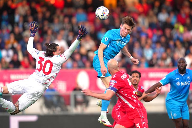 哈曼：可以想象麦克托米奈回英超，他的特点和赖斯很像